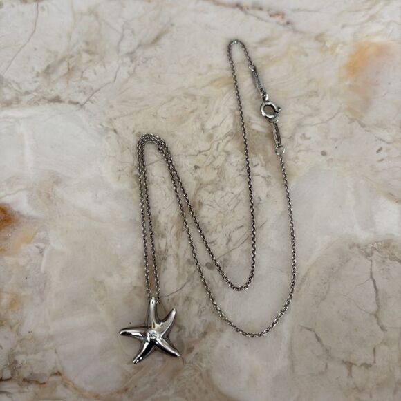 Tiffany & Co. Elsa Peretti Starfish Diamond Sterling Silver Necklace - Picture 7 of 15